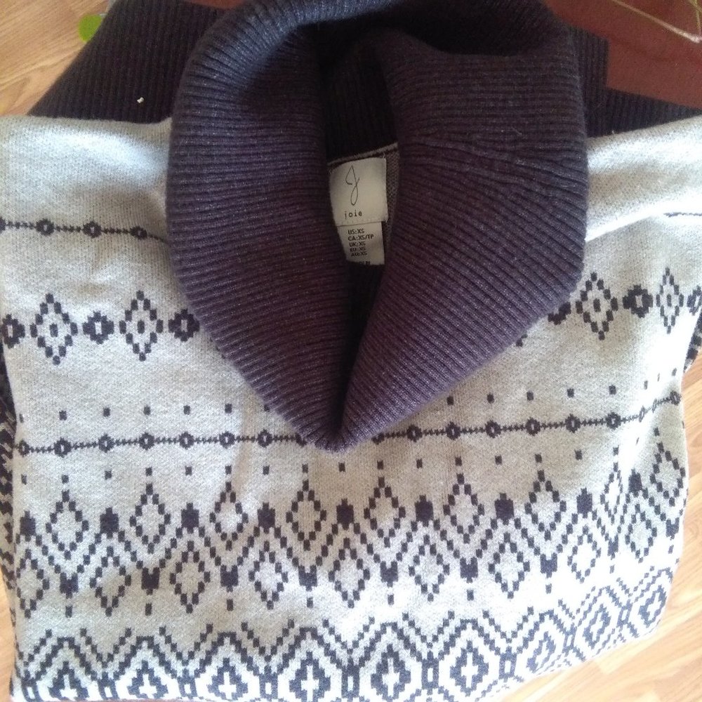 Joie Diamond Patterned Pullover Sweater